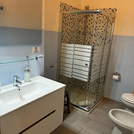 D'annunzio בית הארחה